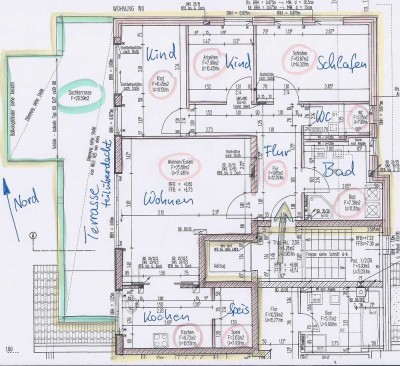 Freundliche und renovierte 4-Zimmer-Penthouse-Wohnung mit geh. Innenausstattung mit EBK