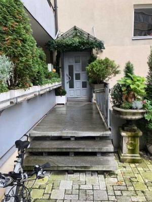 Sonnige 2 Zimmerwohnung nähe Rathenauplatz