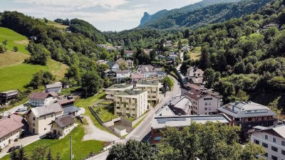 Zentrale 2-Zi.-Wohnung mit Aufzug und Tiefgarage