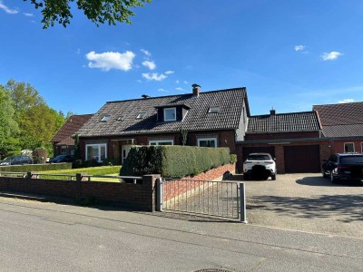 3-Familienhaus mit Garten, Gewächshaus und Hühnerstall in Ebstorf