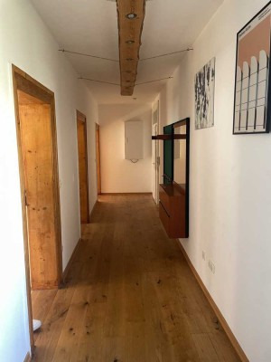 Sanierte 3-Zimmer-Altbauwohnung in Innenstadtnähe