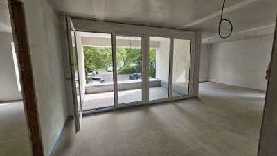 Erstbezug mit Loggia und EBK: Stilvolle 3-Zimmer-Wohnung in Kirchheim unter Teck