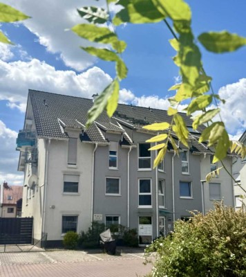 Kapitalanleger aufgepasst! Pfiffige 1-ZKB in ruhiger Lage mit Aussicht, Stellplatz & Top-Rendite