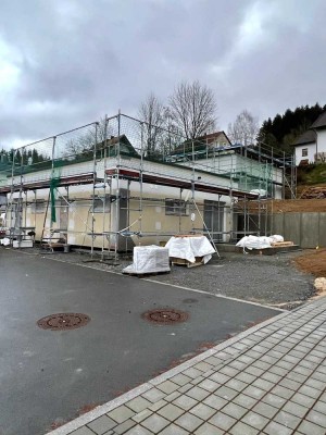 Königliches Wohnen im idyllischen Neubaugebiet von Gefrees