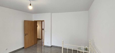 Helle 2-Zimmer-Wohnung in Moers Stadtmitte - Ideal für Singles oder Paare