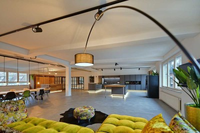 Versatile Luxury Loft for Living, Working & Hosting