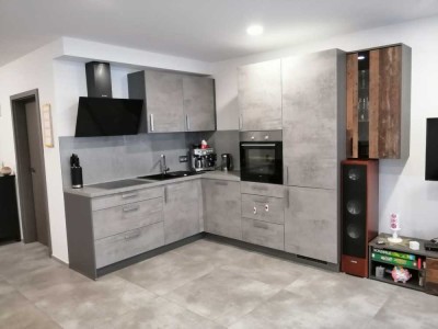 Möblierte  2-Zimmer-Wohnung in Rottenburg - Ergenzingen