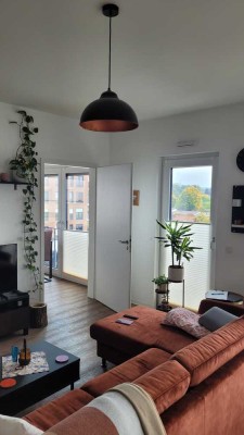 sonnige Wohnung mit Fernblick über den Dächern von Schüren