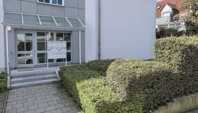 Schöne 1-Zimmer-Gartenwohnung mit EBK in Aystetten