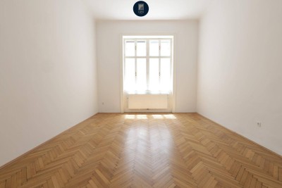 Helle 3,5 Zimmer-Altbauwohnung Mit Balkon im Herzen des 8. Bezirks Wiens!!