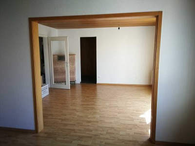 Ansprechende 2,5-Zimmer-Wohnung mit Einbauküche in Herrenberg
