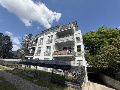 Moderne lichtdurchflutete 3-Zi.-Whg. in gefragter Wohnlage