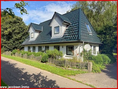 Zwischen Wiesen und Feldern in Alleinlage wohnen!
- Ein naturnahes Zuhause zum Genießen -