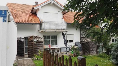 Gut vermietetes Zweifamilienhaus für Kapitalanleger