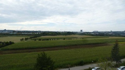 Modernisierte 3-Zi.- Wohnung mit wundervollem Ausblick