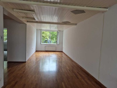 Schöne 3-Zimmer-Wohnung mit Balkon und Einbauküche in Münster