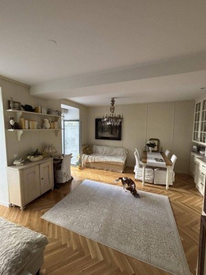 Schöne 3 Zimmermaisonettwohnung mit Garten in guter Lage