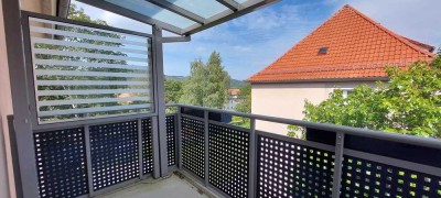 3 Raum Wohnung mit Balkon und Stellplatz