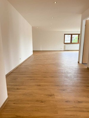 sonnige 3-Zimmerwohnung - Erstbezug nach Umbau | Mz-Laubenheim
