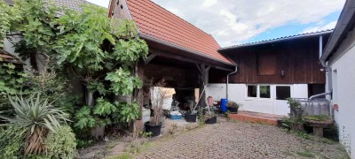 Charmantes Einfamilienhaus mit renovierter Ferienwohnung und Garten in idyllischer, ruhiger Lage