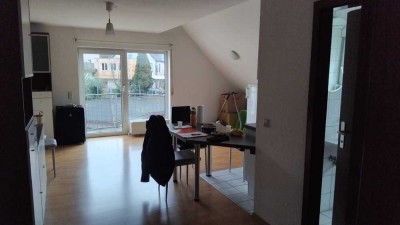 Ebersbach / Fils: 2 1/2 Raum-Maisonette-Wohnung mit Balkon