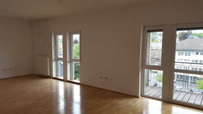 Ansprechende 2-Zimmer-Wohnung mit gehobener Innenausstattung mit Balkon und Einbauküche in Siegen