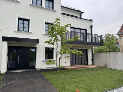 PRESTIGEWOHNUNG MIT GARTEN IM ZENTRUM UND AN DER DONAULÄNDE IN LANGENLEBARN IM ERSTBEZUG