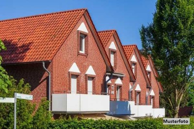 Mehrfamilienhaus mit Gartengrundstück