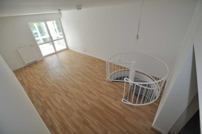 Großzügige 3 Zimmer-Wohnung mit Wendeltreppe zum Hobbyraum als Kapitalanlage