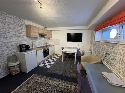 vollmöblierte 1-Zimmer-Souterrain-Wohnung in Darmstadt