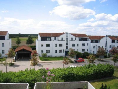Bernau b. Berlin, schöne helle 2-Raum-Dachwohnung