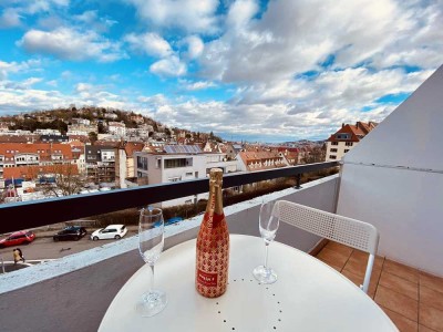 Traumaussicht über Stuttgart!  1-Zimmer-Wohnung mit Balkon, Garage & Toplage am Marienplatz