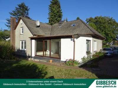 Ruhige Randlage Ahrensburg, Golfplatznähe + Natur vereint! Bungalow mit V-Keller u. Garage/Werkstatt