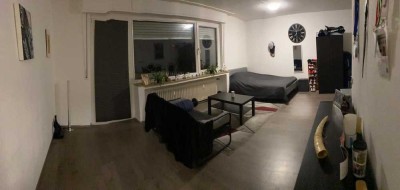 Sanierte EG-Wohnung mit einem Zimmer und Balkon in Castrop-Rauxel