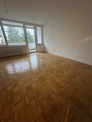Stilvolle 2-Zimmer-Wohnung mit gehobener Innenausstattung mit Einbauküche in Erlagen