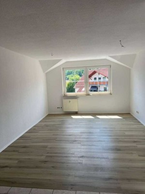 ***Schöne Maisonettewohnung als mit zwei Zimmern in Wutha-Farnroda***