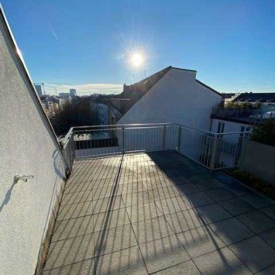 **Exclusives** Penthouse - 3 Loggien + Dachterrasse in 81699 München -Haidhausen