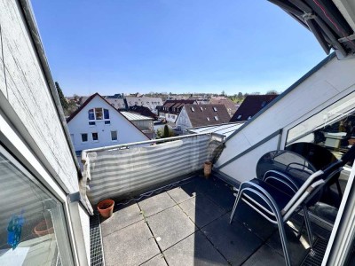 Charmante Dachgeschosswohnung mit Panoramablick über Dagersheim