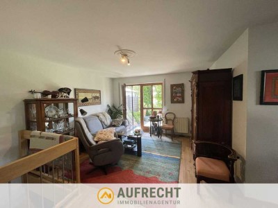 AUFRECHT °Wohnen im Grünen° – charmante 2,5-Zi.-Wohnung mit Terrasse und Garten