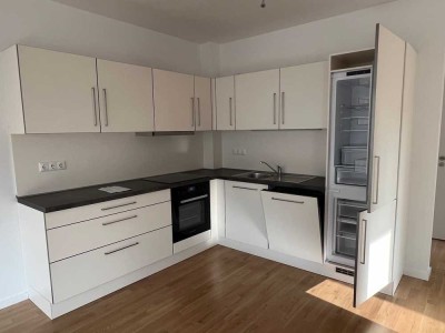 EBK, Aufzug, Parkett, Balkon, Keller....TG möglich - Besichtigung Sa. 15.11. - 13:15 Uhr....