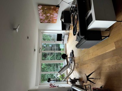 Geräumige, stilvolle 6-Raum-Loft-Wohnung mit Terrasse, Garten und Park-Anschluß im Kreuzviertel