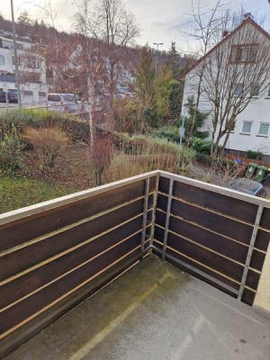 2-Zimmer-Wohnung mit Balkon und Stellplatz in Stuttgart-Gärlingen.