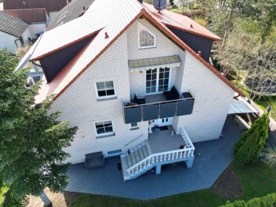 Exklusives großes 7 Zimmer Haus mit Anliegerwohnung