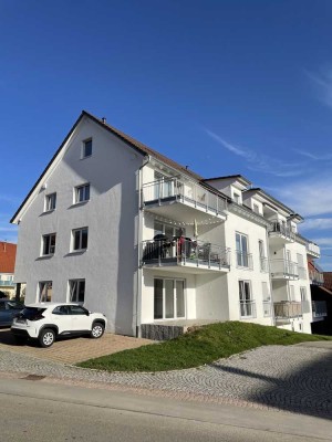 hochmoderne 3-Zimmer Wohnung mit Terrasse und Einbauküche in Dornhan