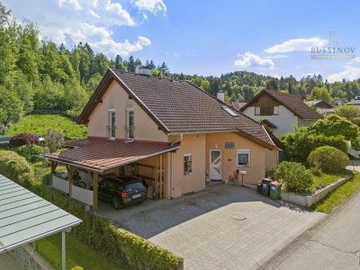 Idyllisches Einfamilienhaus am Waldrand in Stadtnähe