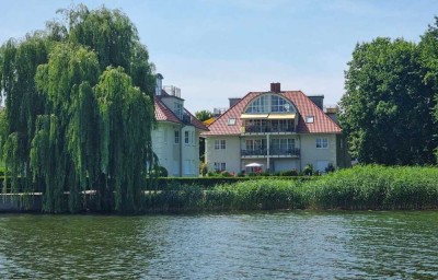 Lage Lage Lage  - Erste Reihe am Ruppiner See