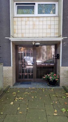 Freundliche  3-Raum-Wohnung mit Balkon in Duisburg
