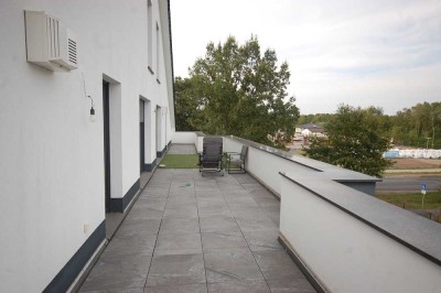 Hochwertige Penthousewohnung mit Dachterrasse und Dachboden