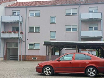 Top saniertes Mehrfamilienhaus - 8% Rendite