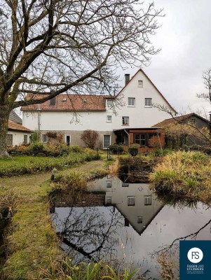 Mehrfamilienhaus mit besonderem Charme - Ein Haus, viele Möglichkeiten